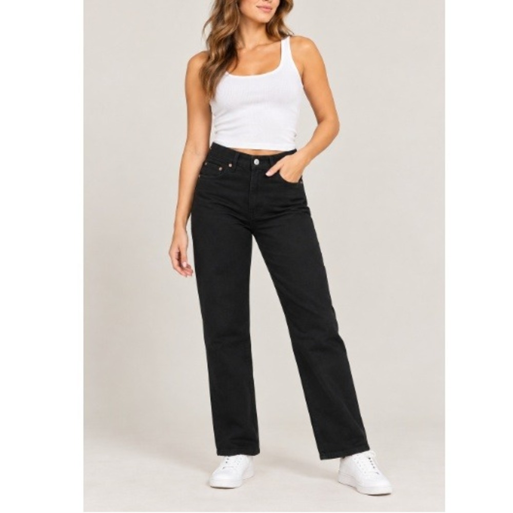 Abercrombie & Fitch Black No Fade High Rise 90s Relaxed Jeans Size 28 NWT